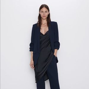COPY - Zara Rolled up sleeve blazer